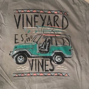 Vineyard Vines T-shirt